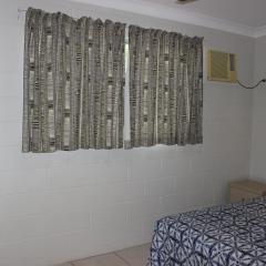 Bedroom 1 - Main