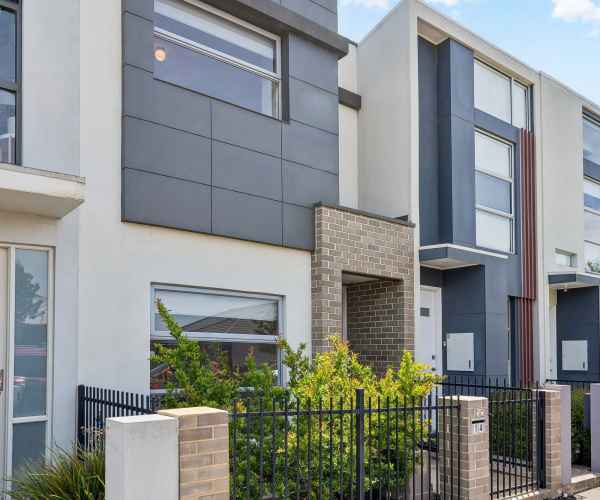 Seller of a House in Mount Barker