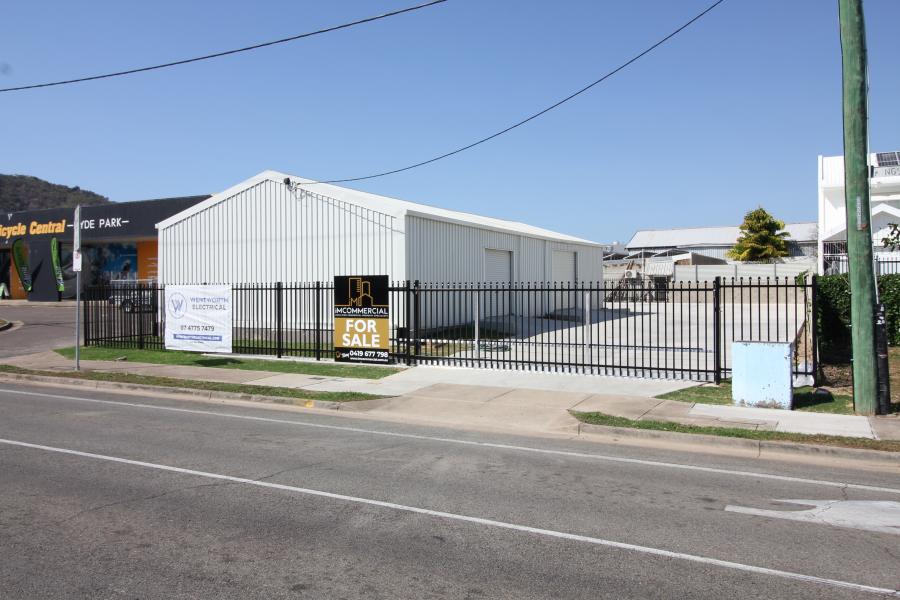 Highly Exposed Commercial Opportunity on Kings Road
