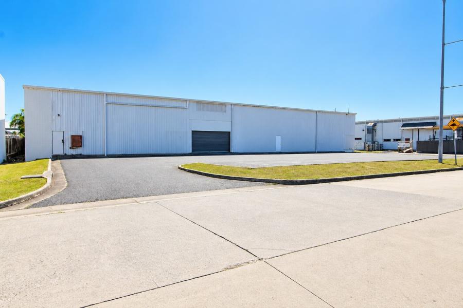 Large Warehouse with Big Box Retail Potential | Hyde Park Centre