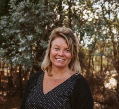Narelle Johnson photo