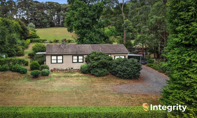 THE DUTCH HOUSE - HOMESTEAD IN TOOLANGI