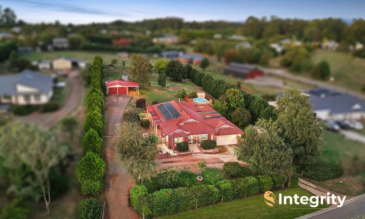 Family Home, Spacious Living and Country Charm