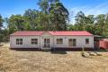 Escape to the Country – Lifestyle Property with Horse Facilities