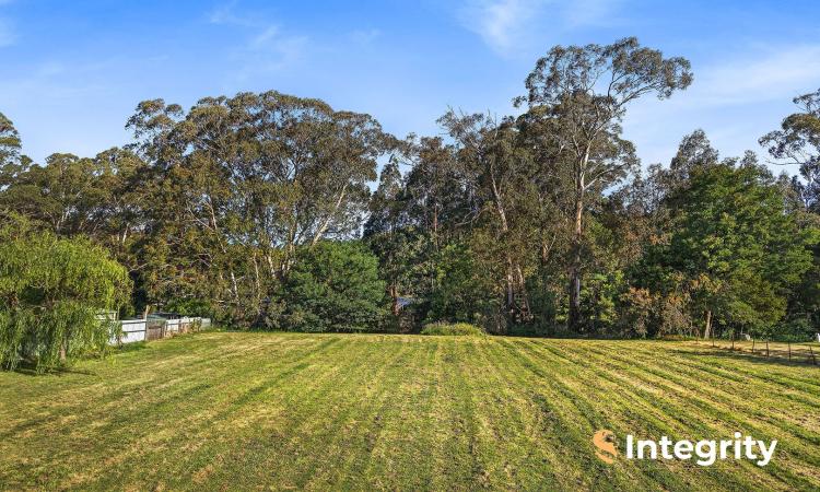 Flat Block Right on the River