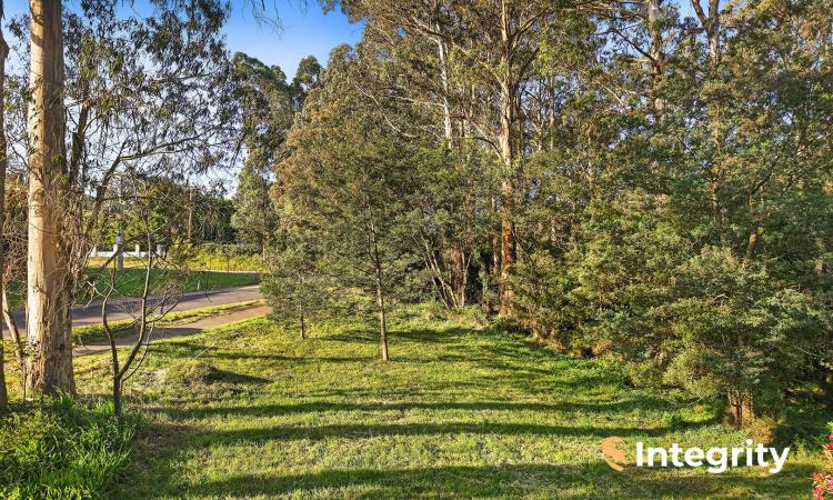 Leafy Getaway Walking Distance To Town