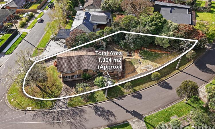 DEVELOPMENT OPPORTUNITY – 1,001sqm Corner Site with 3-Unit Potential (STCA)