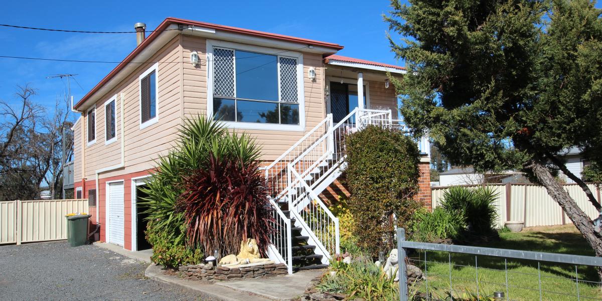 River Views - REDUCED Vendor says sell