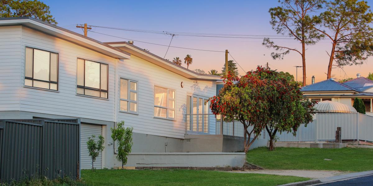 Spacious Family Home with Self-Contained Granny Flat & Pool – Minutes from Inverell CBD