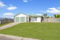LOW SET HOME LOCATED IN CUL DE SAC