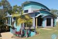 CREATIVE HOME 1 MINUTE WALK TO BEACH