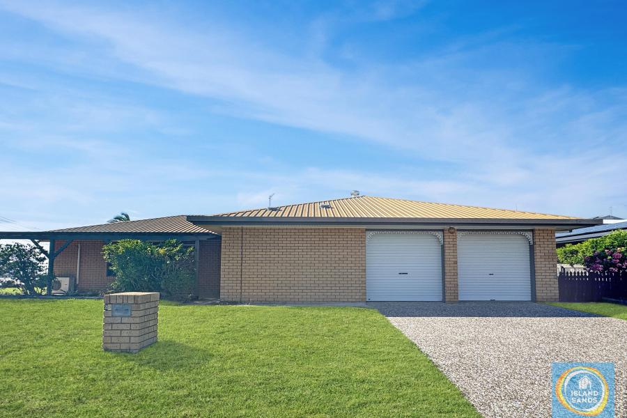 OCEAN BREEZES & WATER VIEWS!