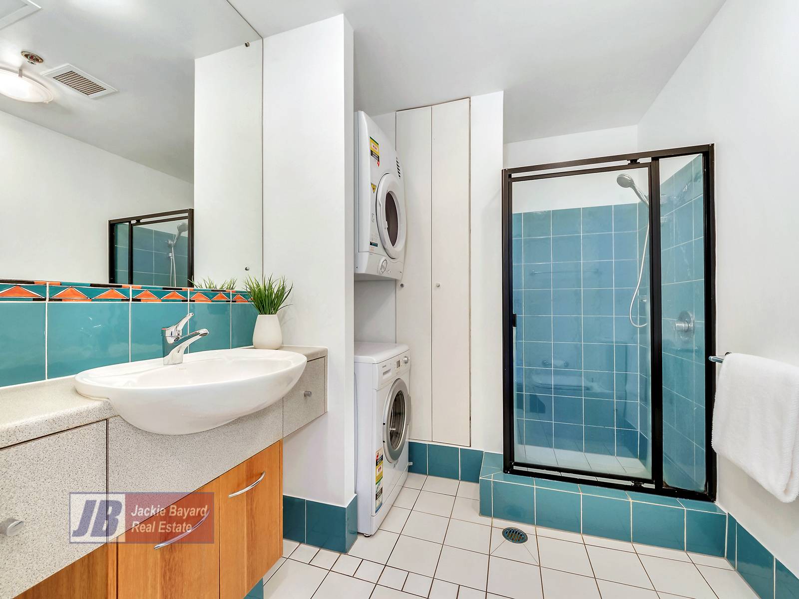 Unit 13, 53 Vernon Tce, Teneriffe - Thumbnail 7