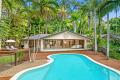 PRIVATE HINTERLAND HAVEN WITH BEAUTIFUL LAKE VIEWS