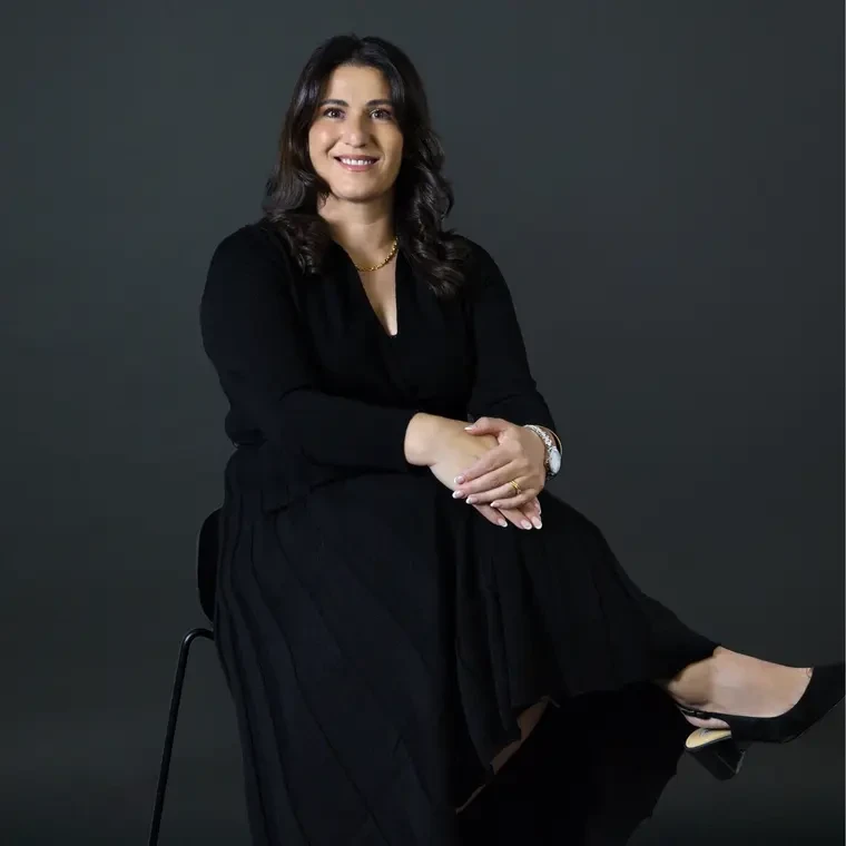 Elizabeth Tzikas