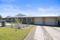 LARGE FAMILY HOME WITH LOADS OF EXTRAS