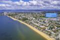 WALK TO MARGATE BEACH - SHOPS - NO CAR NEEDED