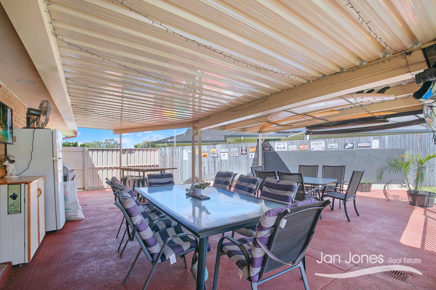 9 Andrea Court, Deception Bay - Image 1