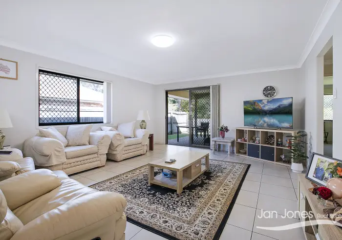 152 Jensen Road, Caboolture - Thumbnail 4
