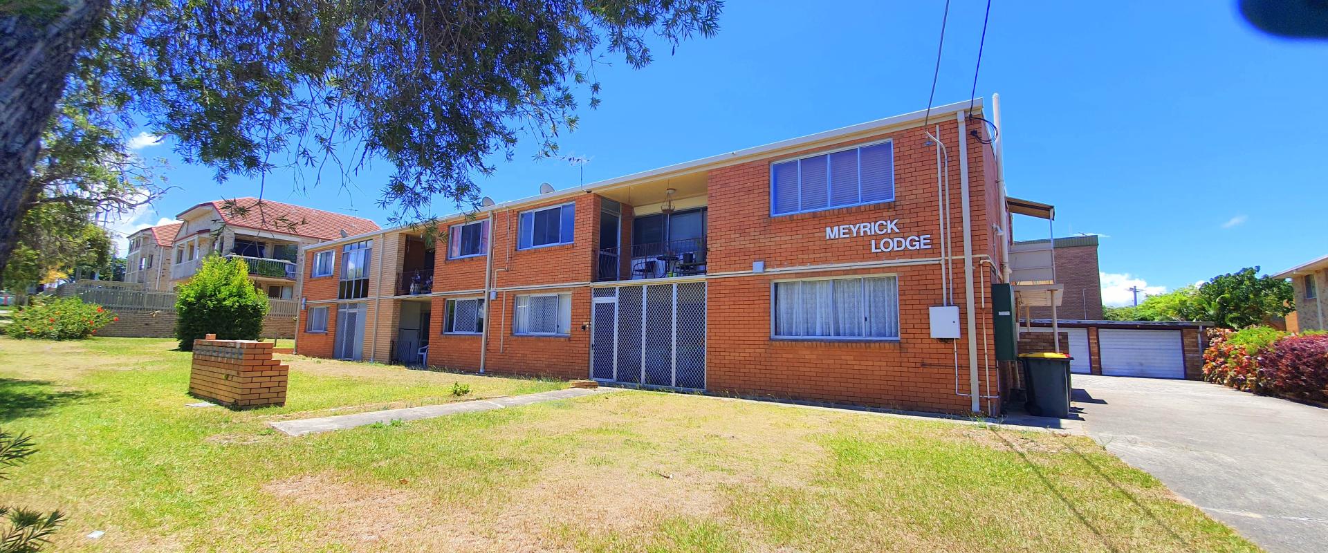 Jan Jones Real Estate Bargain Buy Investment Central Location