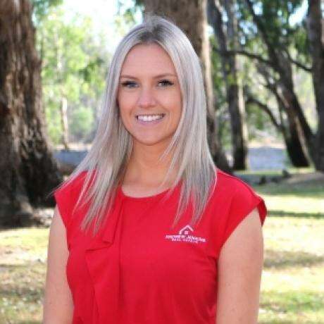 Danielle Britnell photo