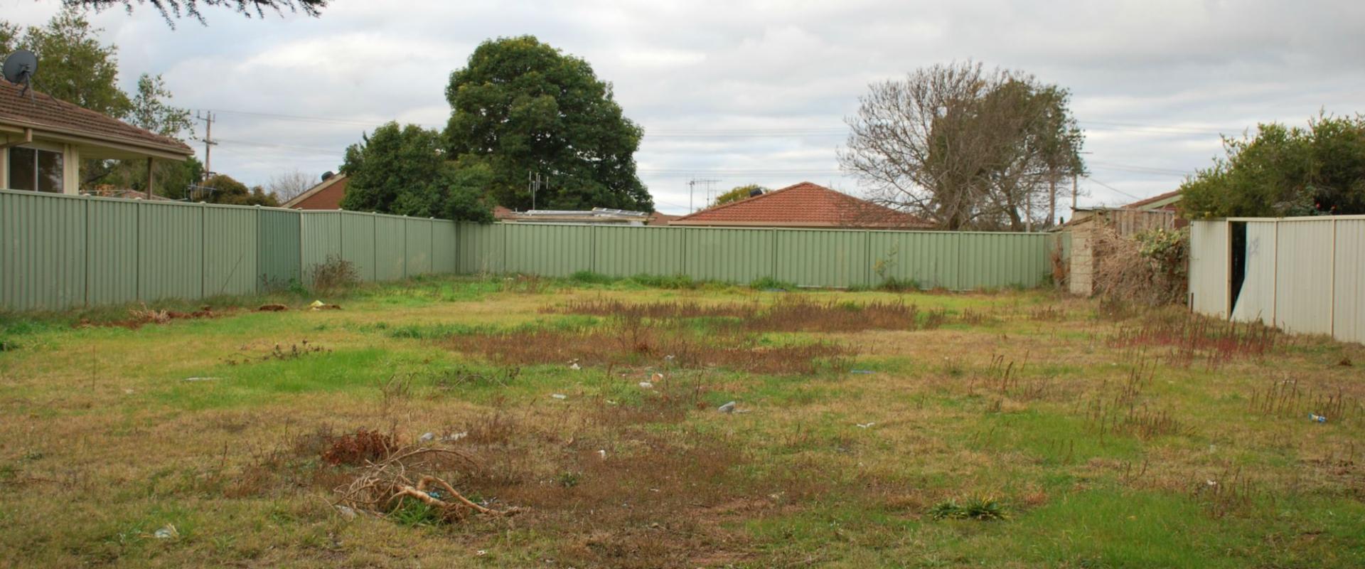 BARGAIN BUYING COBRAM BUILDING BLOCK Andrew Jenkins & Co Pty Ltd