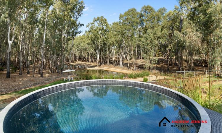 A Private Lifestyle Retreat on the Lagoon — Where Tranquility Meets Opportunity