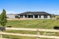 Modern Family Living on a Rare 3-Acre Lifestyle Block
