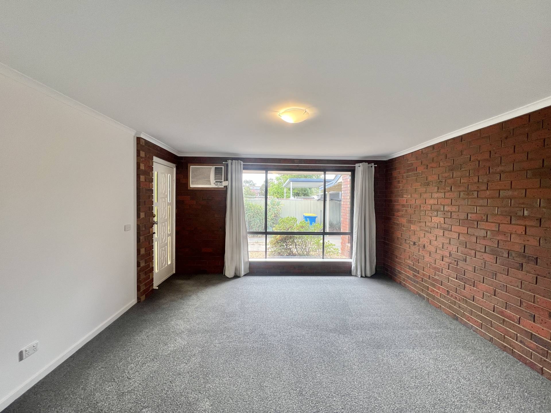 Unit 2, 19 Punt Rd, Cobram - Thumbnail 3