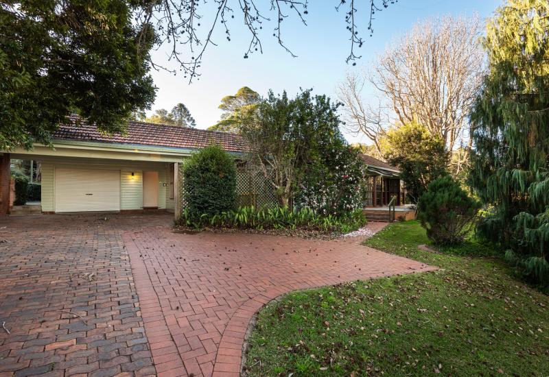 Exclusive East side Locale with Endless Potential. Spacious home with a BONUS Granny Flat!