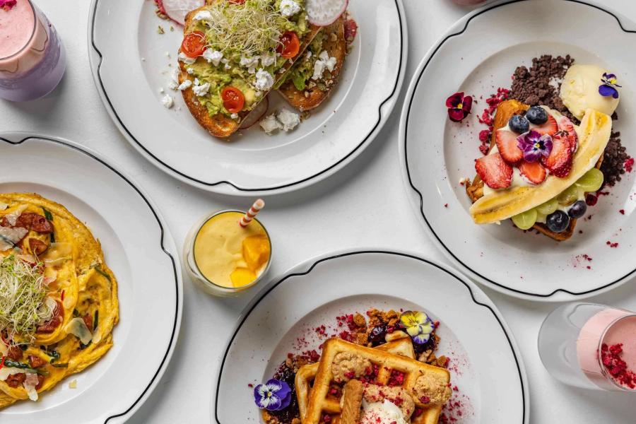 Unique and Thriving Cafe / Restaurant in Melbourne's Inner North-East For Sale!