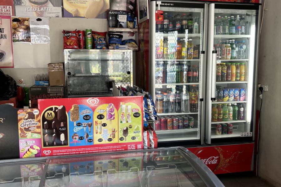 Beach Suburb Coffee Kiosk – almost 30 years trading! Make your money back in under 1 year! Owner retiring.