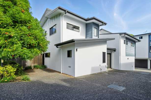 Modern, Low-Maintenance Living in the Heart of Chermside