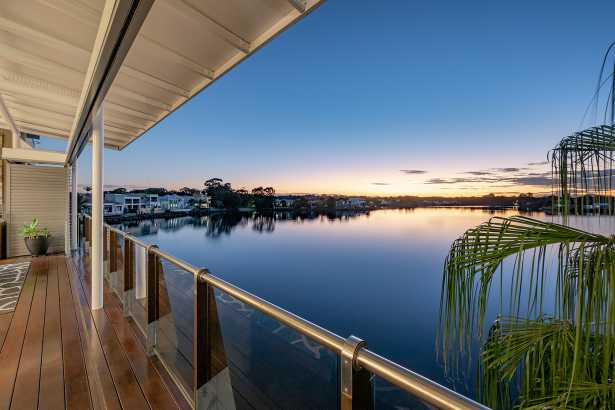 SPECTACULAR, QUIET, SECURE, WATERFRONT PENTHOUSE