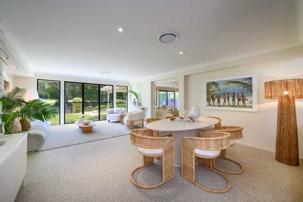 Golf Course Lifestyle in Prime Location