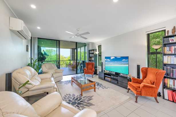 Easy Lifestyle, Endless Views