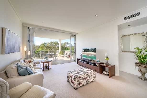 Laid-back Luxury by the Beach