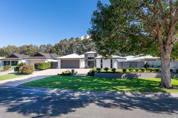 Exclusive Lifestyle in Picturesque Setting