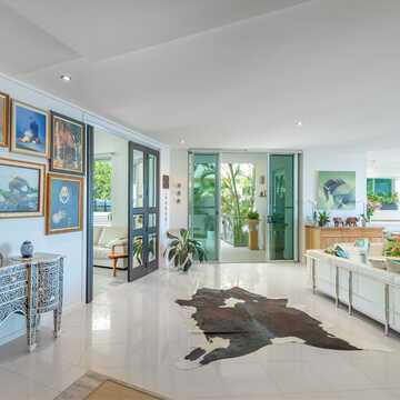 Kakuko Kaufman- Water Gallery Twin Waters testimonial image