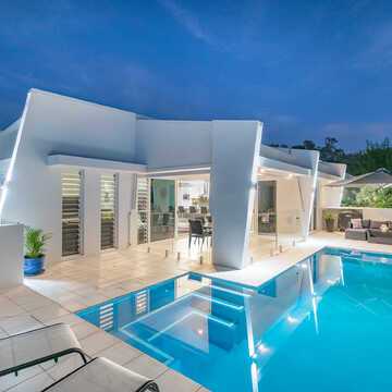 Pete and Sue Walsh Twin Waters testimonial image