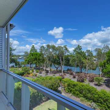 Eric and Kathleen Simpson View Point Twin Waters testimonial image