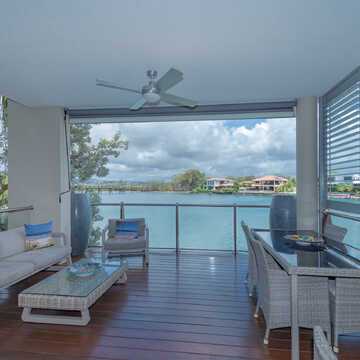 Merrill and Narelle Bignell Twin Waters testimonial image