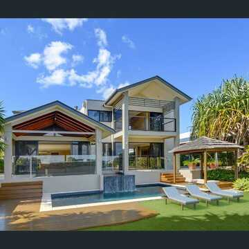 Jaqueline and Jos testimonial image