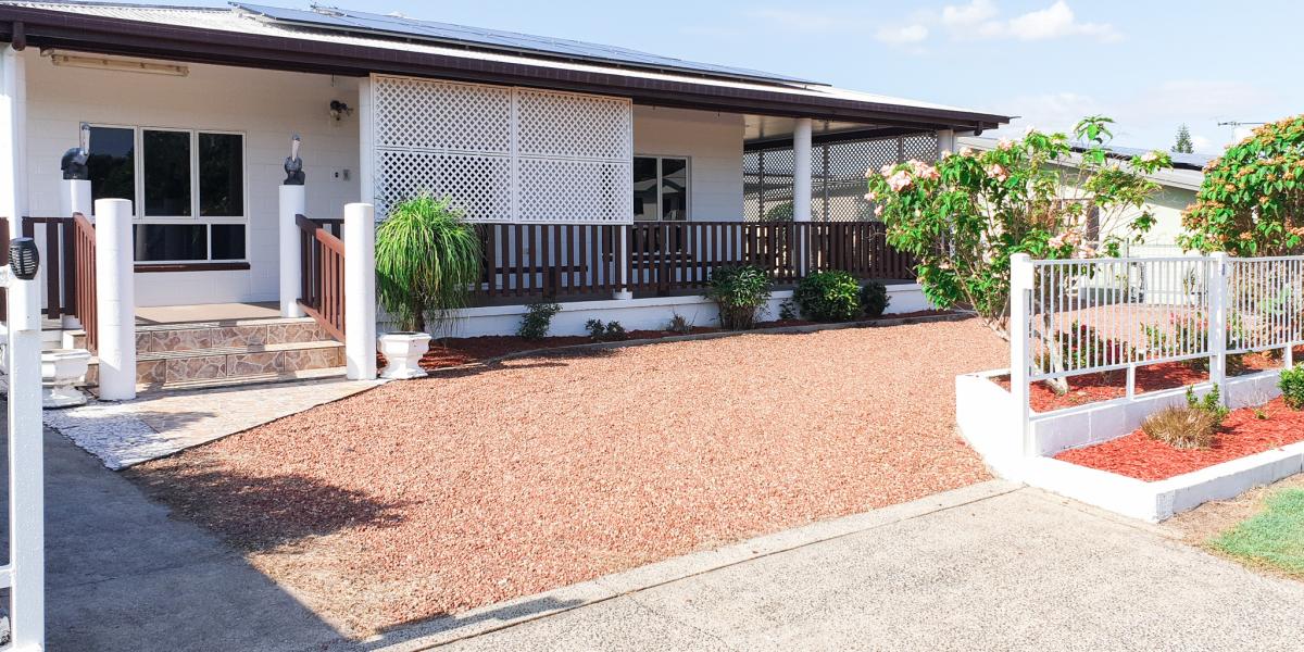BIG, SOLID AND CLOSE TO THE BEACH