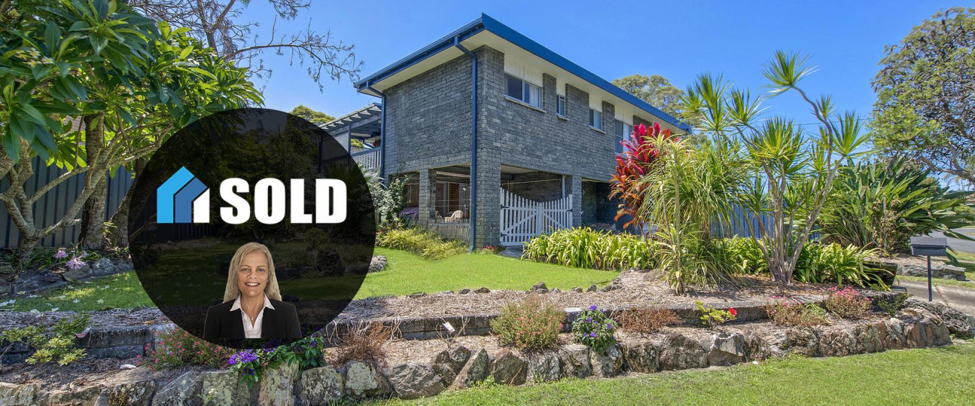 Lake Cathie Bonny Hills Real Estate Prime Position Walk To Lake Beach