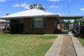 Neat and tidy unit in quiet street!