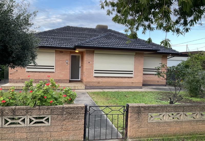 IMPRESSIVE FAMILY HOME