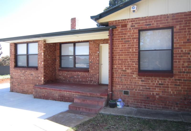 3 BEDROOM SEMI