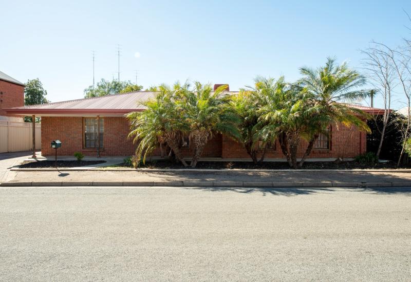 Lavis Real Estate Home