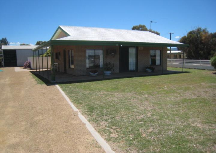 26 The Esplanade, Port Germein